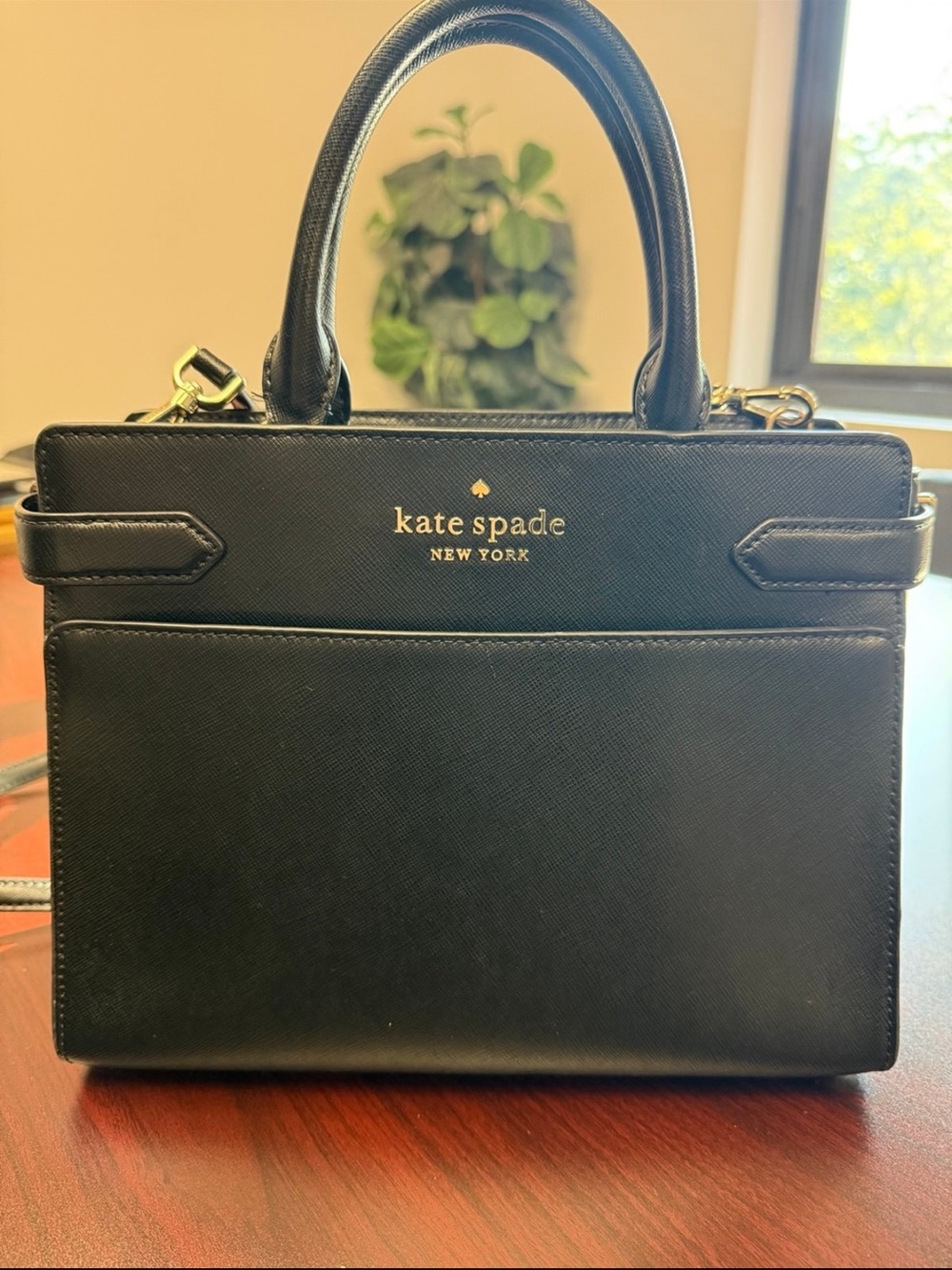 Kate Spade New York Madison Medium Satchel (black)